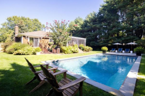 Steve's Place: Heated Pool, 3BR Southold Home, Beach
